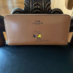 Coach Snoopy Wallet